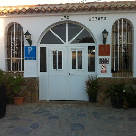 Hostal Rios Bolonia Exterior photo